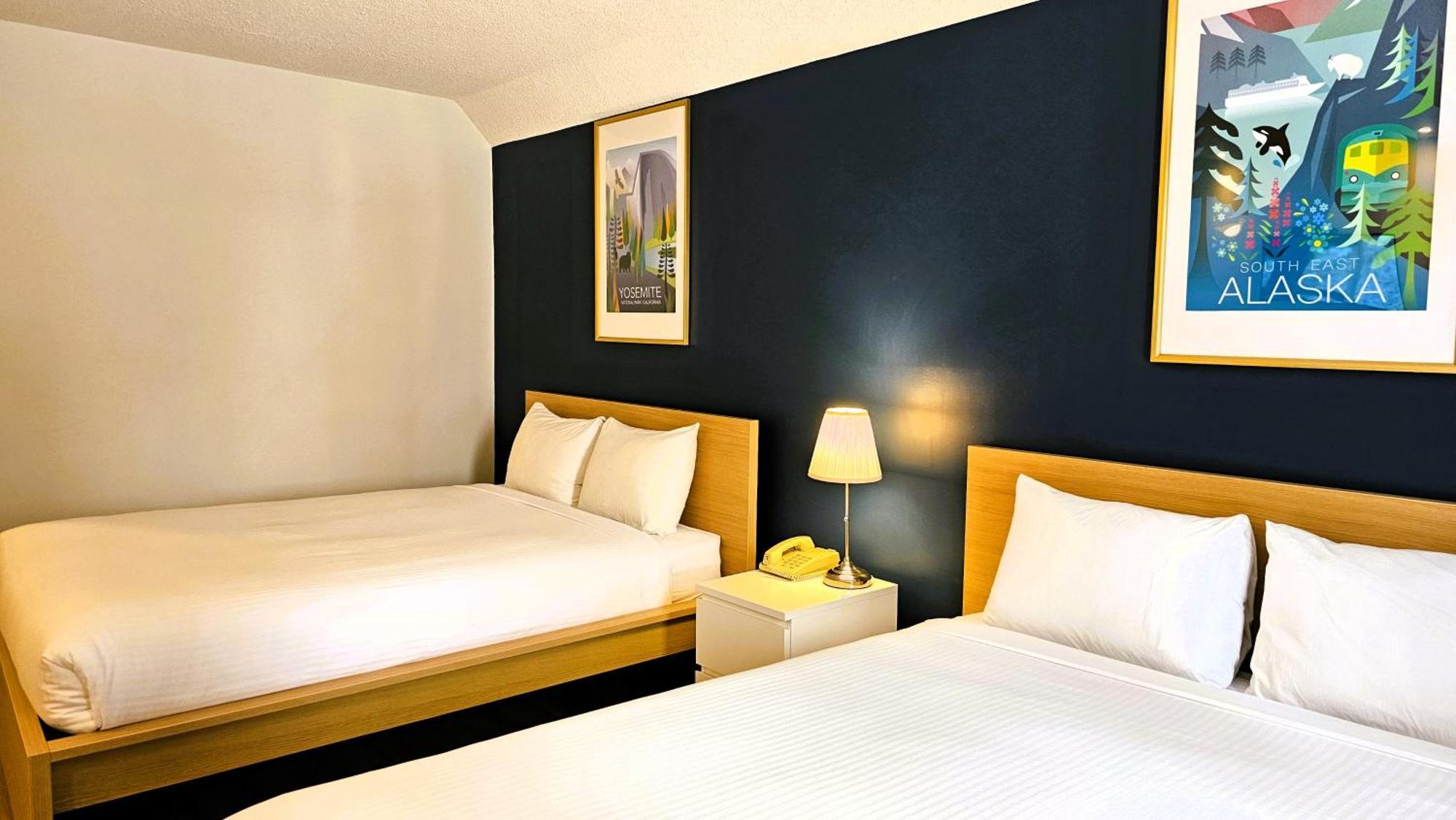 ווייטקורט Cloud 9 Inn מראה חיצוני תמונה