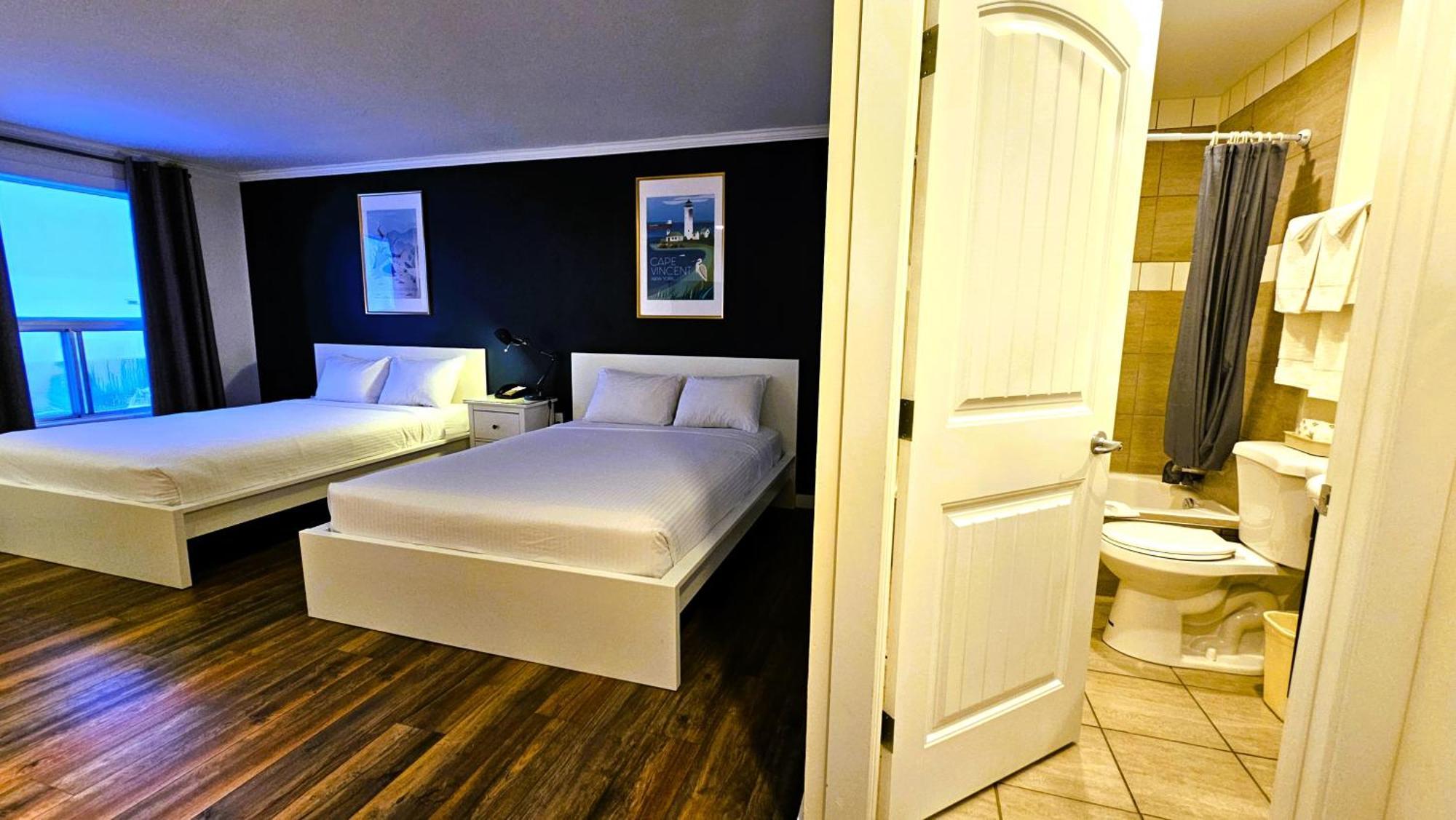 ווייטקורט Cloud 9 Inn מראה חיצוני תמונה