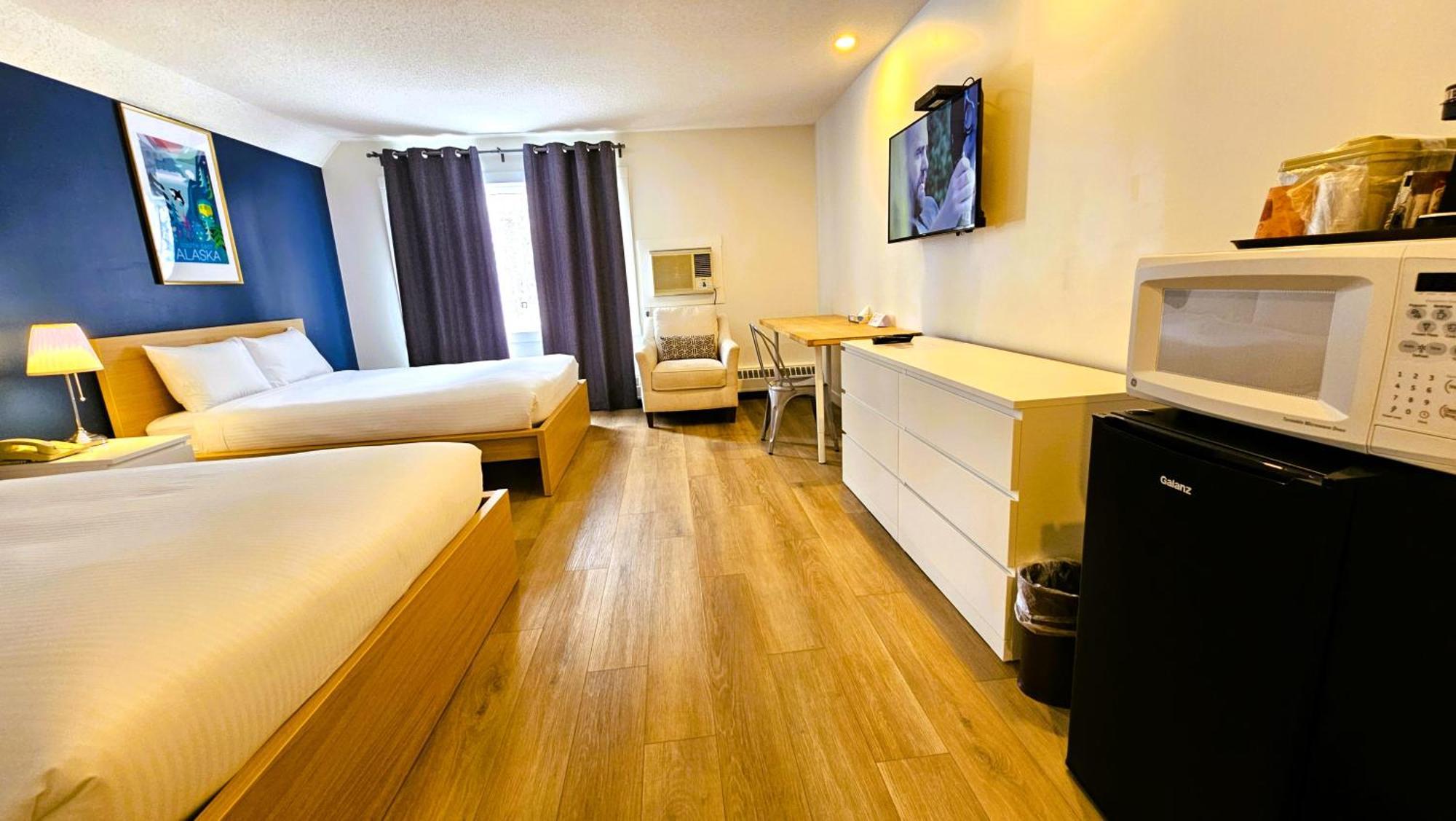 ווייטקורט Cloud 9 Inn מראה חיצוני תמונה